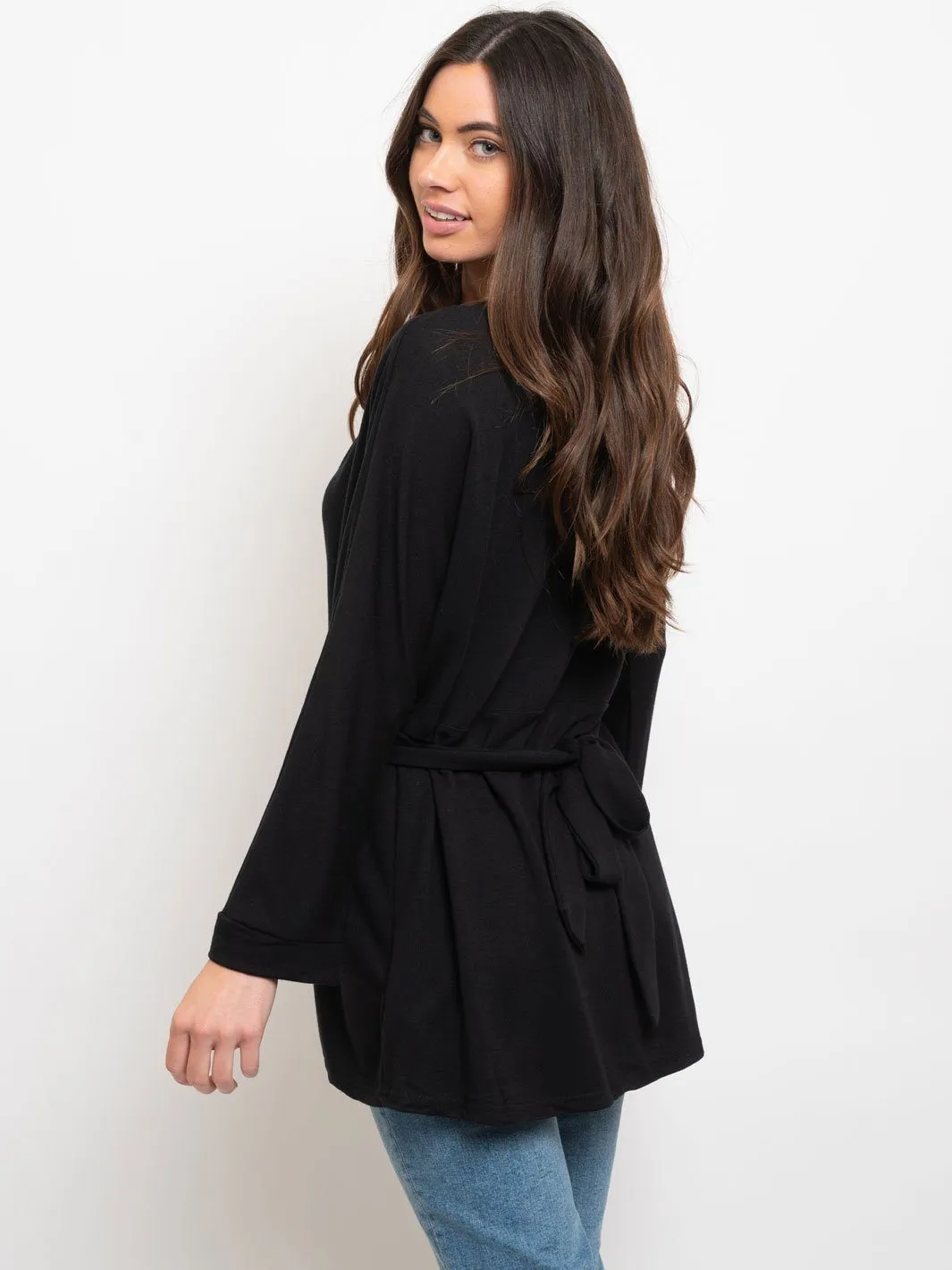 WOMEN'S FRONT TIE V NECK TOP