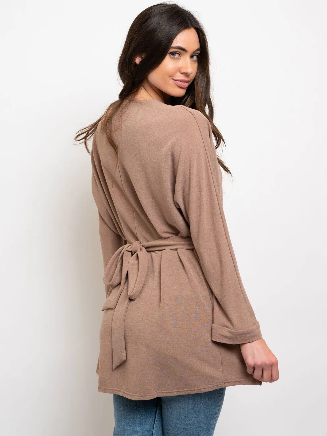 WOMEN'S FRONT TIE V NECK TOP