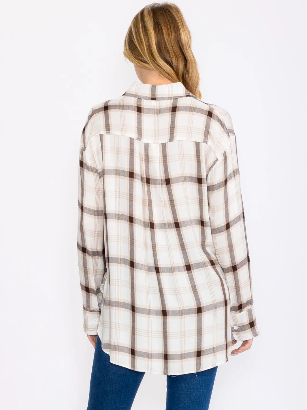 WOMEN'S LONG SLEEVE BUTTON CLOSURE FRONT POCKET HIGH-LOW PLAID TOP
