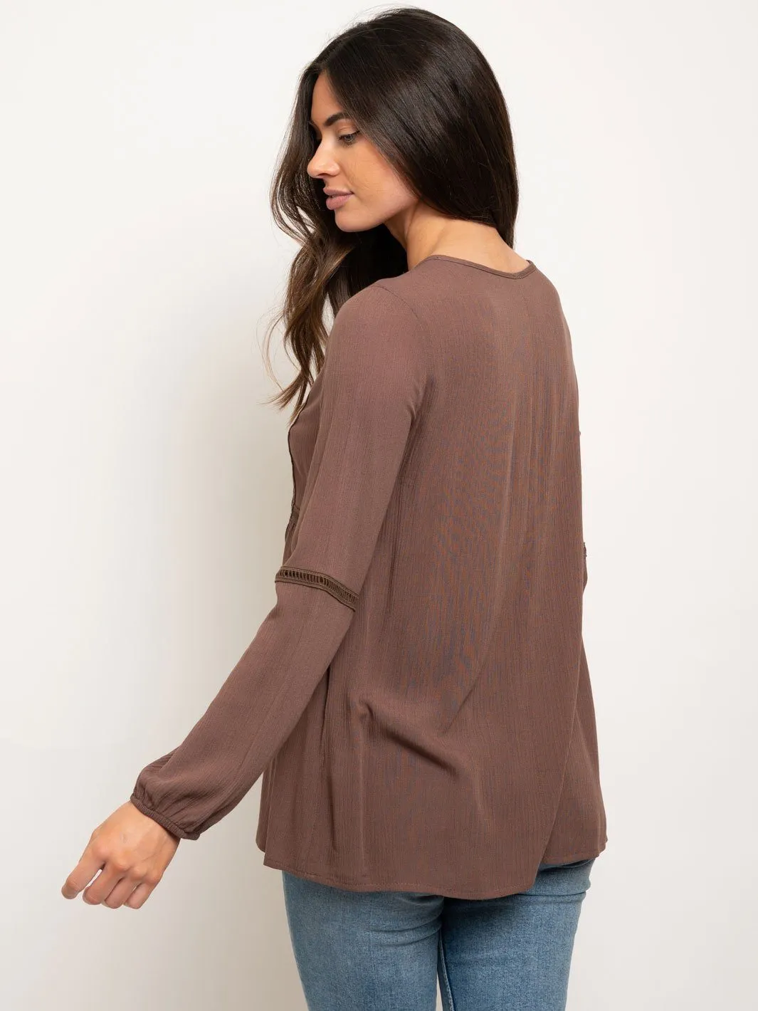 WOMEN'S LONG SLEEVE FRONT TIE DETAIL TOP