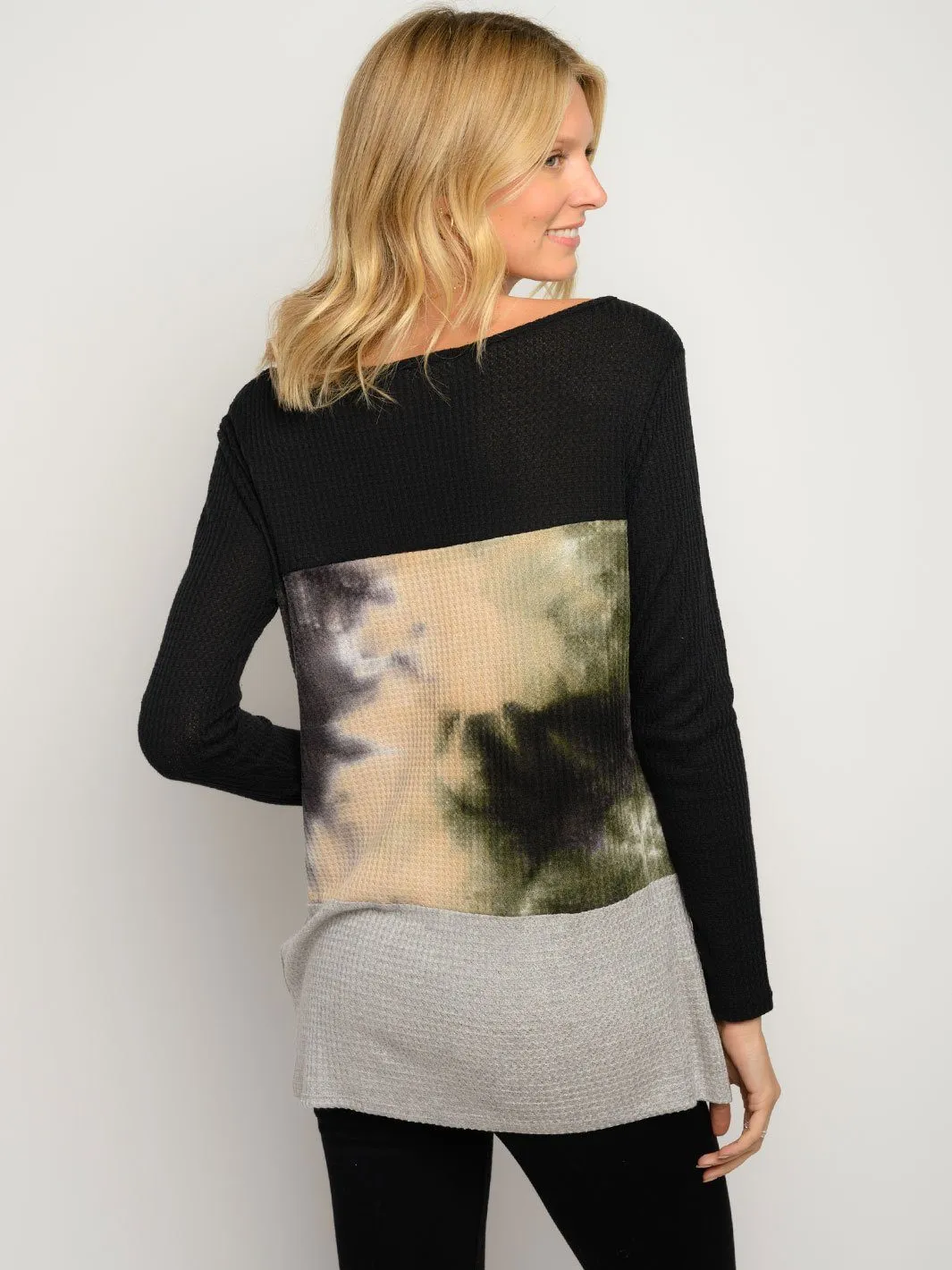 WOMEN'S LONG SLEEVE FRONT TIE TOP