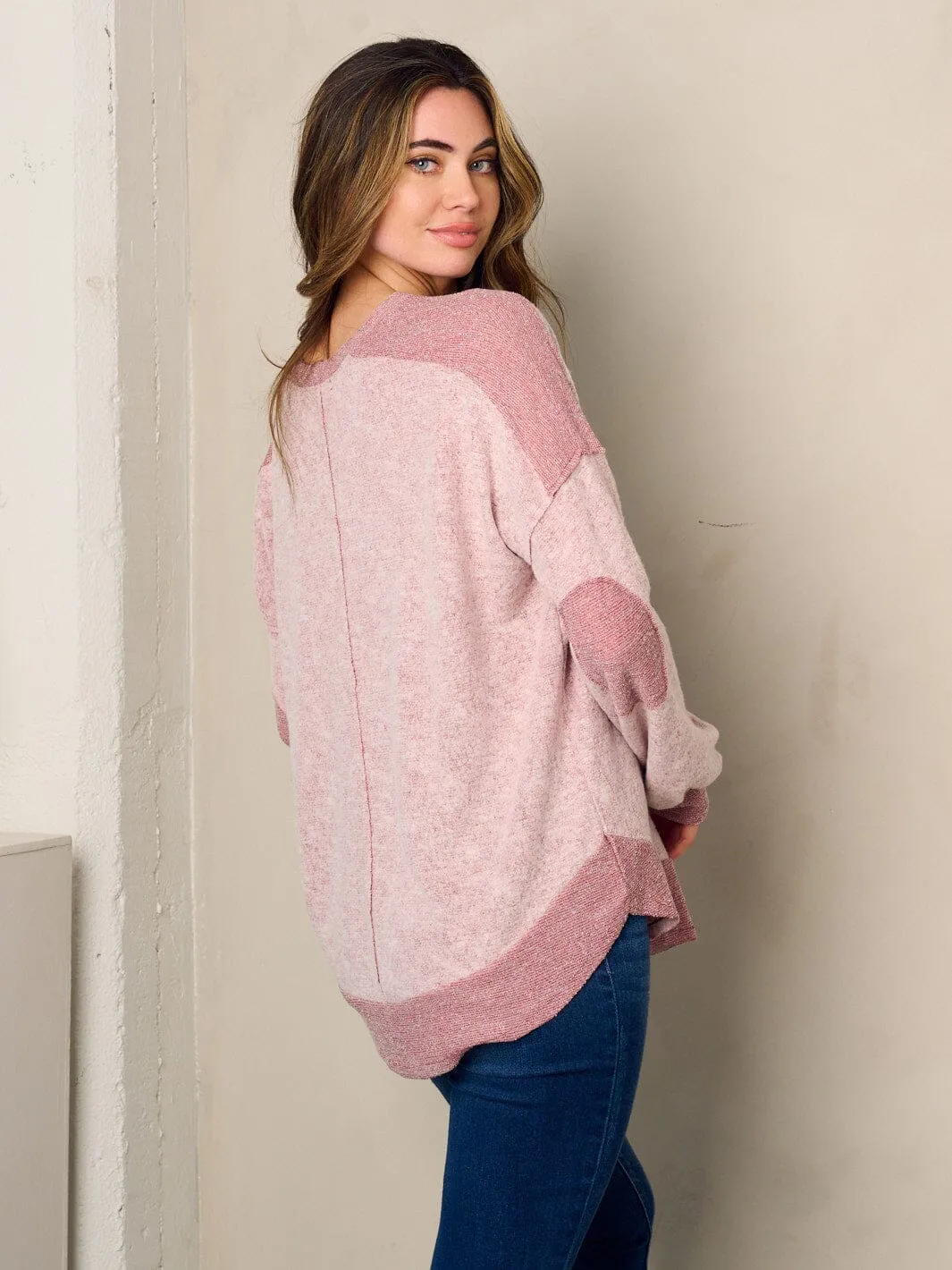 WOMEN'S LONG SLEEVE V-NECK TWO TONE TOP