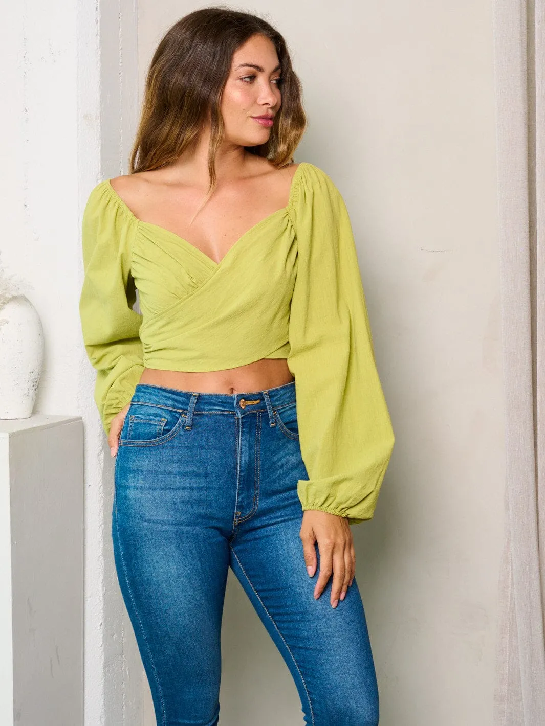 WOMEN'S LONG SLEEVES BACK TIE CROP TOP