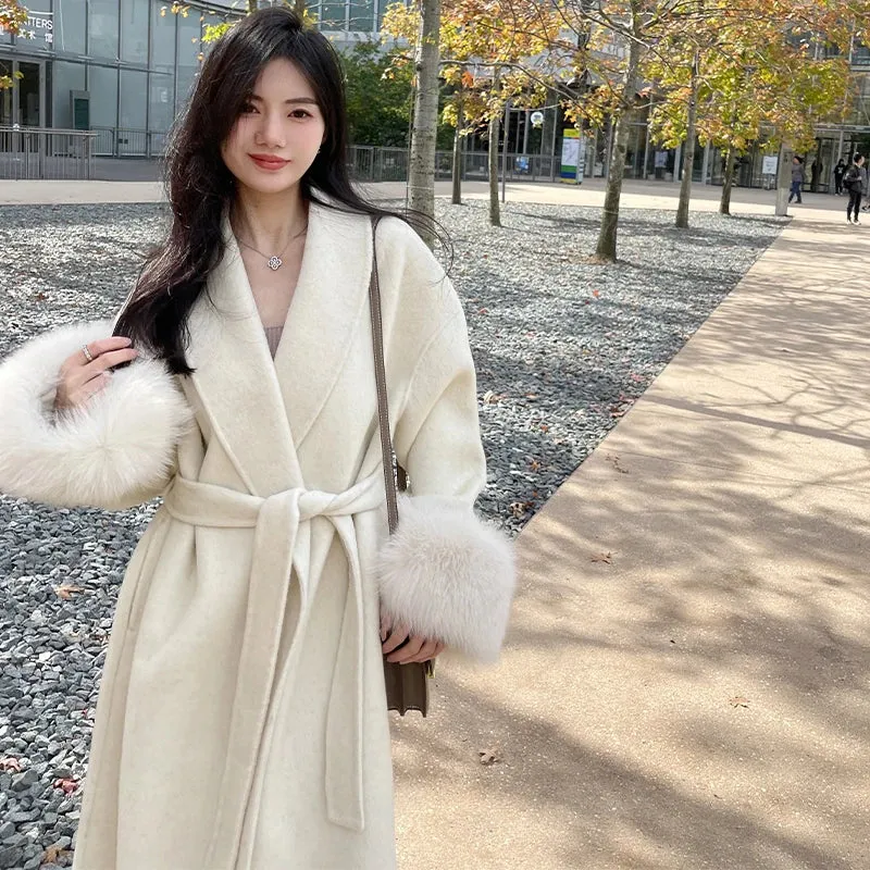 Women's Long Wool Coat | Elegant & Warm | Faux Fur Cuffs