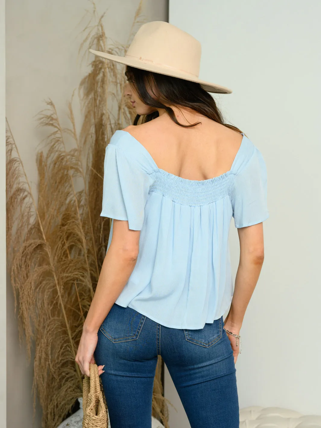 WOMEN'S SHORT SLEEVE SQUARE NECK TOP