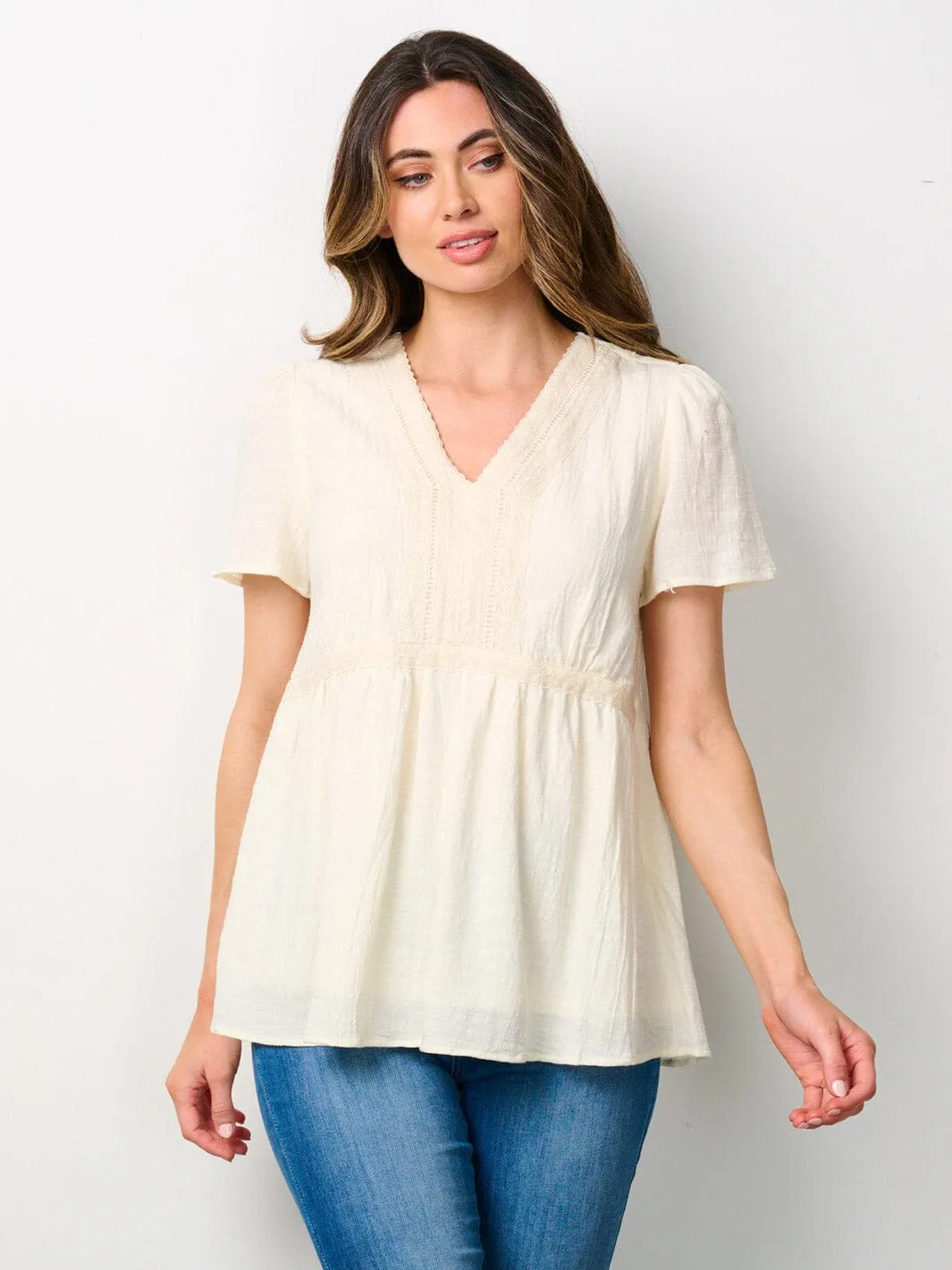 WOMEN'S SHORT SLEEVE V-NECK DETAILED TUNIC TOP