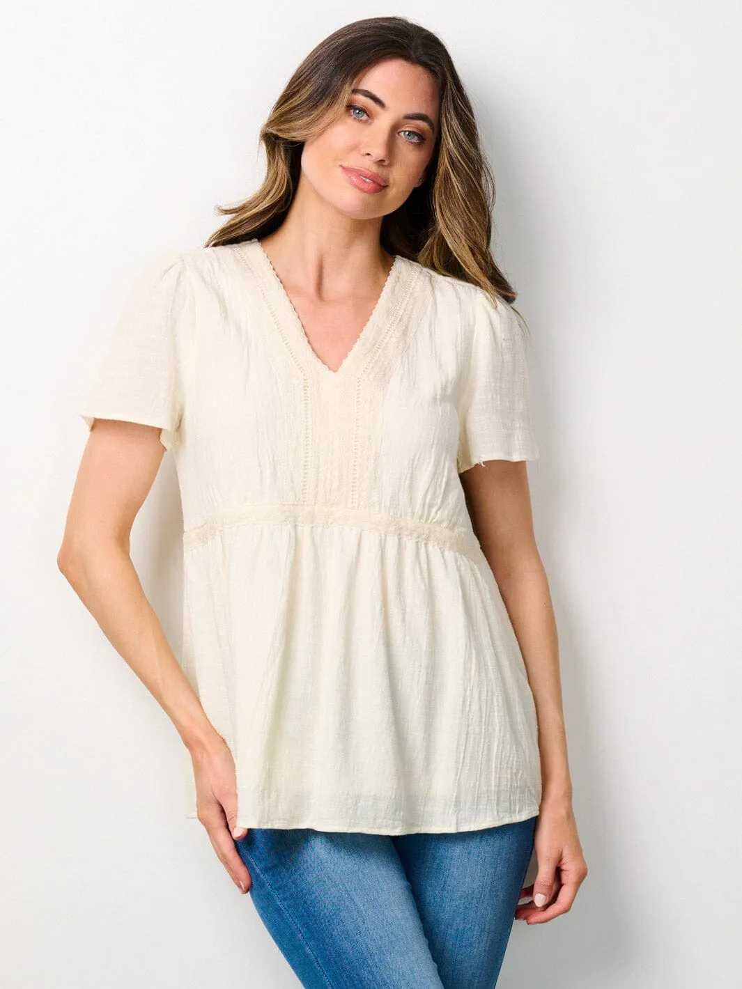 WOMEN'S SHORT SLEEVE V-NECK DETAILED TUNIC TOP