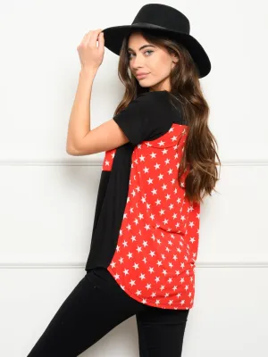 WOMEN'S SHORT SLEEVE V-NECK FRONT STARS POCKET PRINT TOP