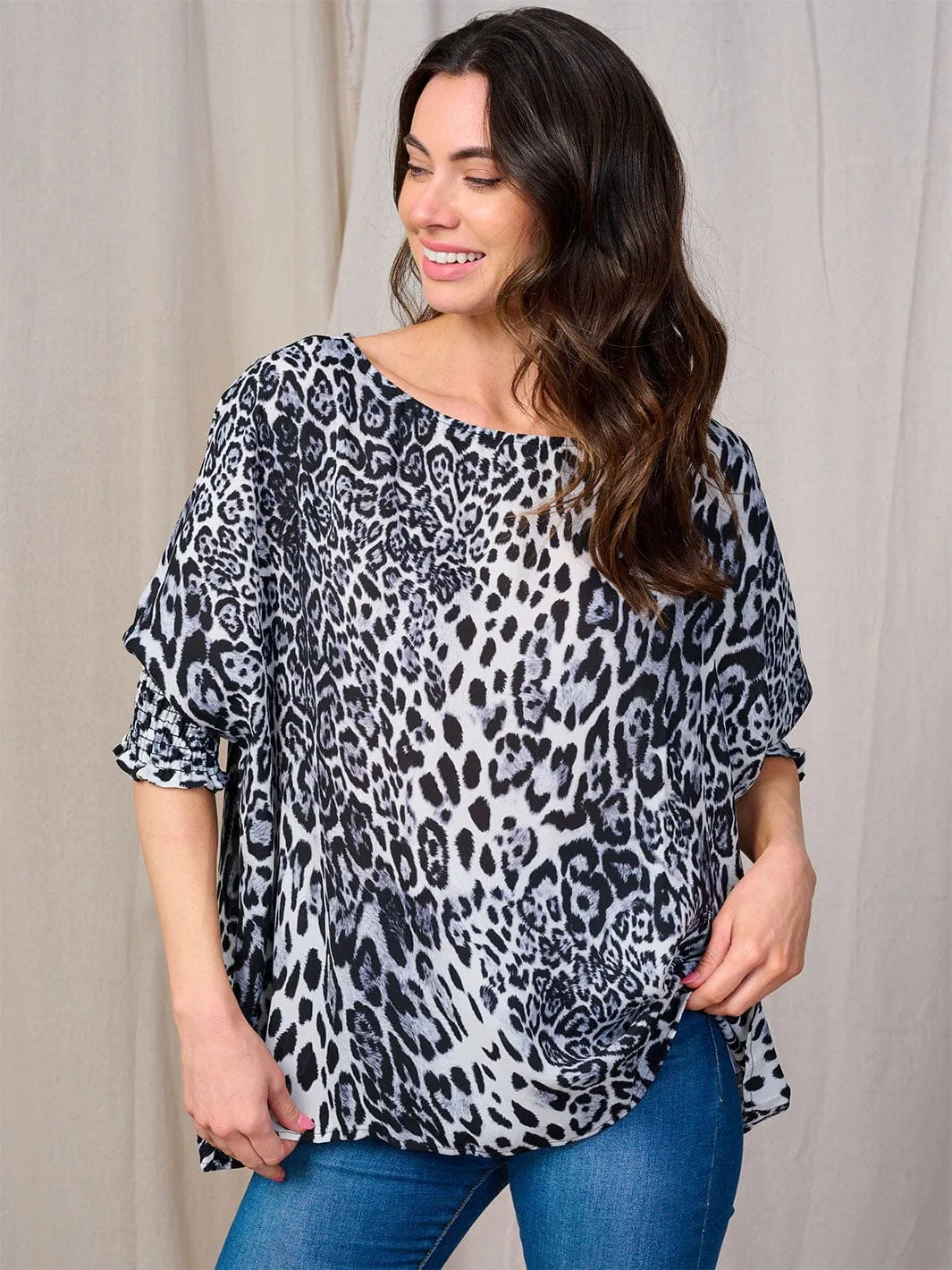WOMEN'S SHORT SMOCK SLEEVE ANIMAL PRINT TUNIC BLOUSE